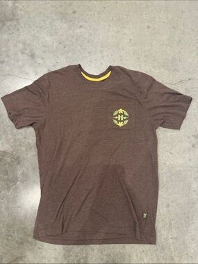 Howler Brothers La República de Howler Bros Pocket Tee Men’s Brown Heather